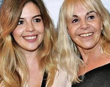 Dalma Maradona y su mamá Claudia Villafañe.