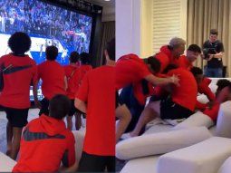 video: la seleccion de eeuu exploto de alegria por la remontada historica de la nba video: la seleccion de eeuu exploto de alegria por la remontada historica de la nba