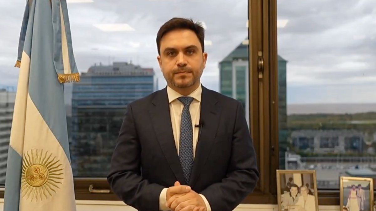 La polémica convocatoria de Ramiro Marra tras los comicios pero antes de conocer los resultados