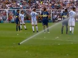 Atlético Tucumán vs Boca se interrumpió por los regadores