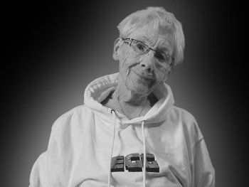 Tristeza en el mundo gaming: murió la abuela gamer que conquistó TikTok