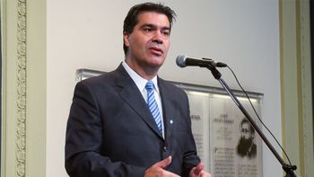 el interes de los buitres es quedarse con vaca muerta el interes de los buitres es quedarse con vaca muerta