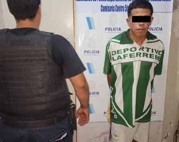 L. Ávalos, de 27 años, fue detenido en la escena del robo