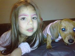 Guillermina junto a Hanna.