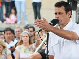 henrique capriles: hay un presidente ilegitimo henrique capriles: hay un presidente ilegitimo