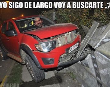 Chano chocó de nuevo y los memes no se hicieron esperar