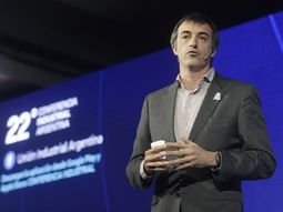 Esteban Bullrich dio una conferencia por la exclusión de Argentina de PISA Esteban Bullrich dio una conferencia por la exclusión de Argentina de PISA