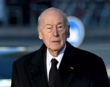 Falleció por coronavirus el ex presidente de Francia Giscard dEstaing