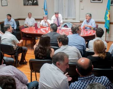 Qué le piden los intendentes del PJ a Vidal