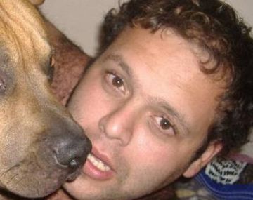 El joven que convivió con cuerpos de sus padres confesó que mató a uno 