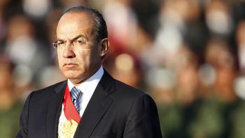Nace Felipe Calderón Hinojosa en 1962, presidente mexicano de 2006 a 2012. Nace Felipe Calderón Hinojosa en 1962, presidente mexicano de 2006 a 2012.