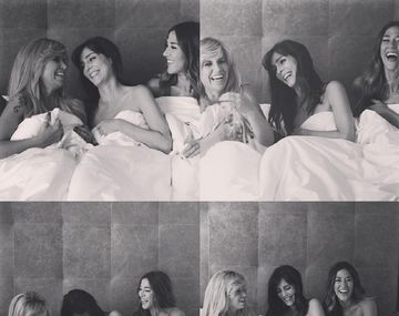 Flor Peña, Paola Krum y Jimena Barón, juntas en la cama