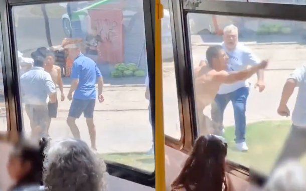 Impactante video en Moreno: apuñaló a un colectivero porque no lo dejó pasar sin la SUBE