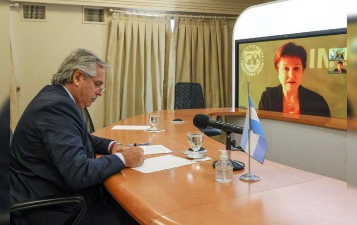 Alberto habló de la negociación con el FMI y del rechazo al Presupuesto: qué dijo