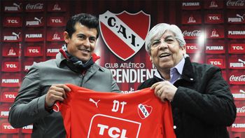 independiente presento a almiron: soy hincha y esto es un honor independiente presento a almiron: soy hincha y esto es un honor