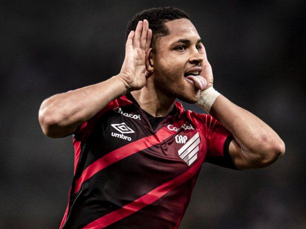 Barcelona compró a Vítor Roque, la joya brasileña del Athlético Paranaense