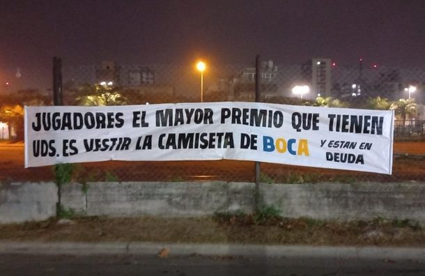 El duro pasacalle contra los jugadores de Boca.