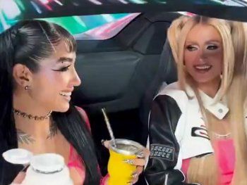 María Becerra le dio de probar mate a Paris Hilton: la reacción de la celebridad