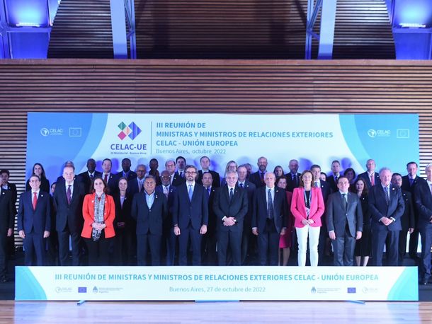 Alberto Fernández encabezó la cena con Cancilleres de la Celac y la Unión Europea