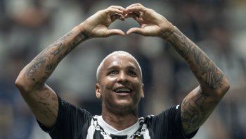 el verdugo de river que es hincha de boca y tiene nuevo club: jugara la libertadores el verdugo de river que es hincha de boca y tiene nuevo club: jugara la libertadores