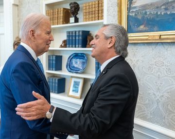 Alberto Fernández regresa a la Argentina tras reunirse con Joe Biden