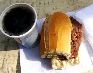 El combo de Moyano en Ferro fue más caro que el de McDonalds