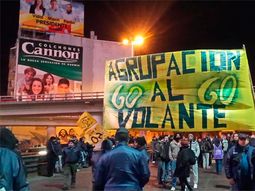 Choferes de la línea 60 amenazan con aislar a la Ciudad con piquetes