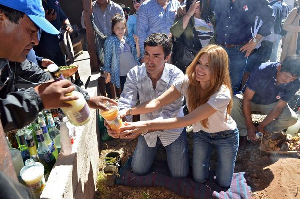 Urtubey y Macedo honraron a la Pachamama en Tilcara