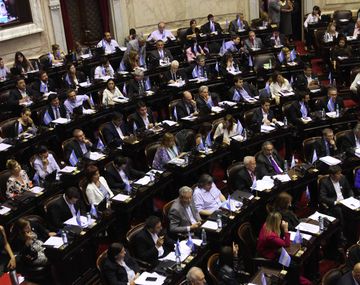 Tras 20 horas de debate