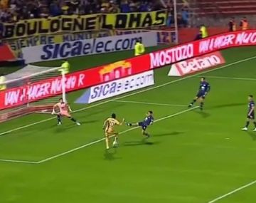 Cavani erró un gol increíble ante Independiente Rivadavia y continúa con su mala racha en Boca