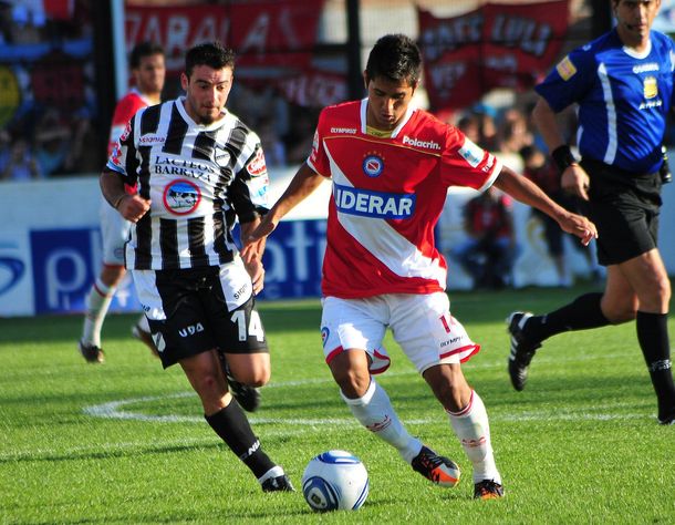 El gran sueño de Argentinos: llegar a la punta ante All Boys