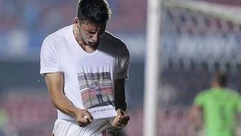 el emocionante festejo que calleri le dedico a su amigo fallecido el emocionante festejo que calleri le dedico a su amigo fallecido
