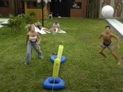 Coti jugó al fútbol-tenis en Gran Hermano y el video se volvió viral