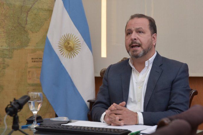 Estamos tomando decisiones federales, aseguró el secretario de Agricultura