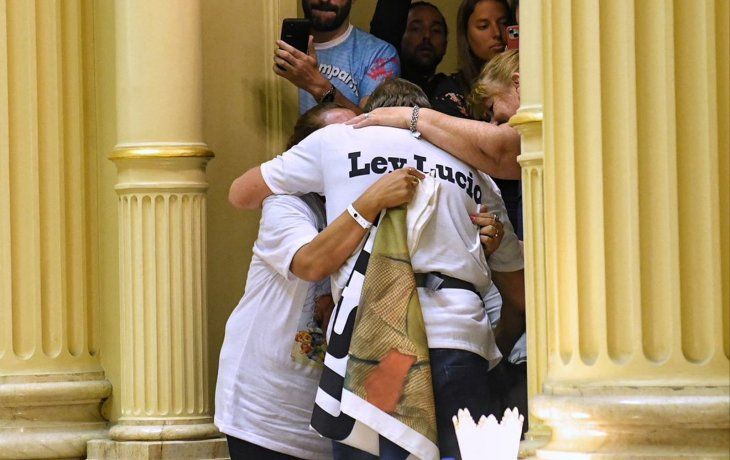 Así reaccionaron los abuelos de Lucio tras la sanción de la ley