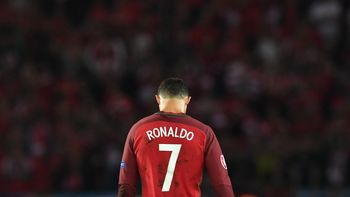 cristiano fallo un penal y portugal sigue sin ganar en la eurocopa cristiano fallo un penal y portugal sigue sin ganar en la eurocopa