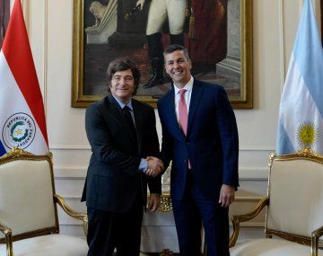 Javier Milei mantuvo una reunión bilateral con el presidente de Paraguay