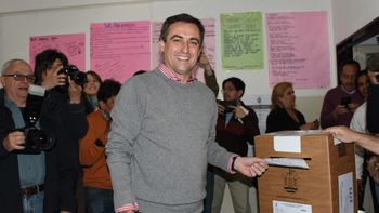 mestre se adjudica la victoria en cordoba y espera a macri para los festejos mestre se adjudica la victoria en cordoba y espera a macri para los festejos