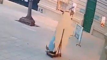 Video: la Virgen de Luján se adelantó y salió a peregrinar desde la iglesia de San Cayetano Video: la Virgen de Luján se adelantó y salió a peregrinar desde la iglesia de San Cayetano