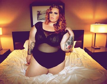 Una modelo que pesa 120 kilos se convirtió en la nueva estrella de la moda