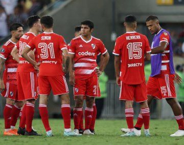Un River golpeado vuelve al país y ya piensa en lo que viene: el Superclásico con Boca