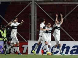 gimnasia sorprendio a un tibio san lorenzo: 2-0 gimnasia sorprendio a un tibio san lorenzo: 2-0
