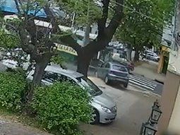 Chofer de colectivo en estado de ebriedad chocó a un auto y mató a un hombre de 70 años