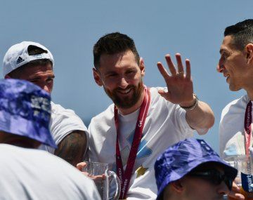 Cómo mandar audios con la voz de Messi por WhatsApp