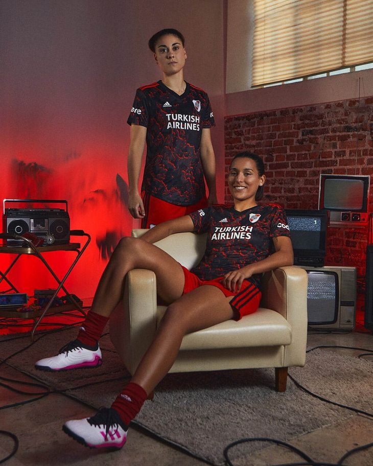 Martina Del Trecco y Giuliana González, jugadoras del plantel profesional femenino de River