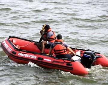 Hallan sin vida al argentino que cayó de un velero en Uruguay