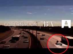 el impactante accidente entre auto y moto el impactante accidente entre auto y moto