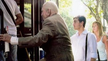 ¿por que no viaja el padre de maxima a la coronacion? ¿por que no viaja el padre de maxima a la coronacion?