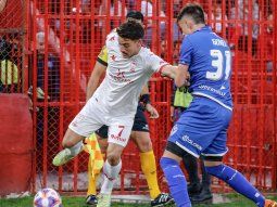 Huracán recibe a Vélez en un partido crucial para la zona del descenso