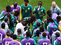 revelan un insolito error en senegal: aseguran que el medico de la seleccion era ginecologo revelan un insolito error en senegal: aseguran que el medico de la seleccion era ginecologo